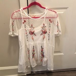 White medium lace and floral top. Hardly worn.